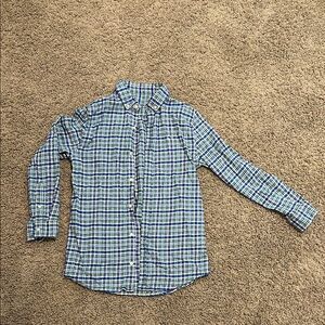 Vineyard Vines Boys Blue and Green Plaid Flannel sz M Button-Up Shirt